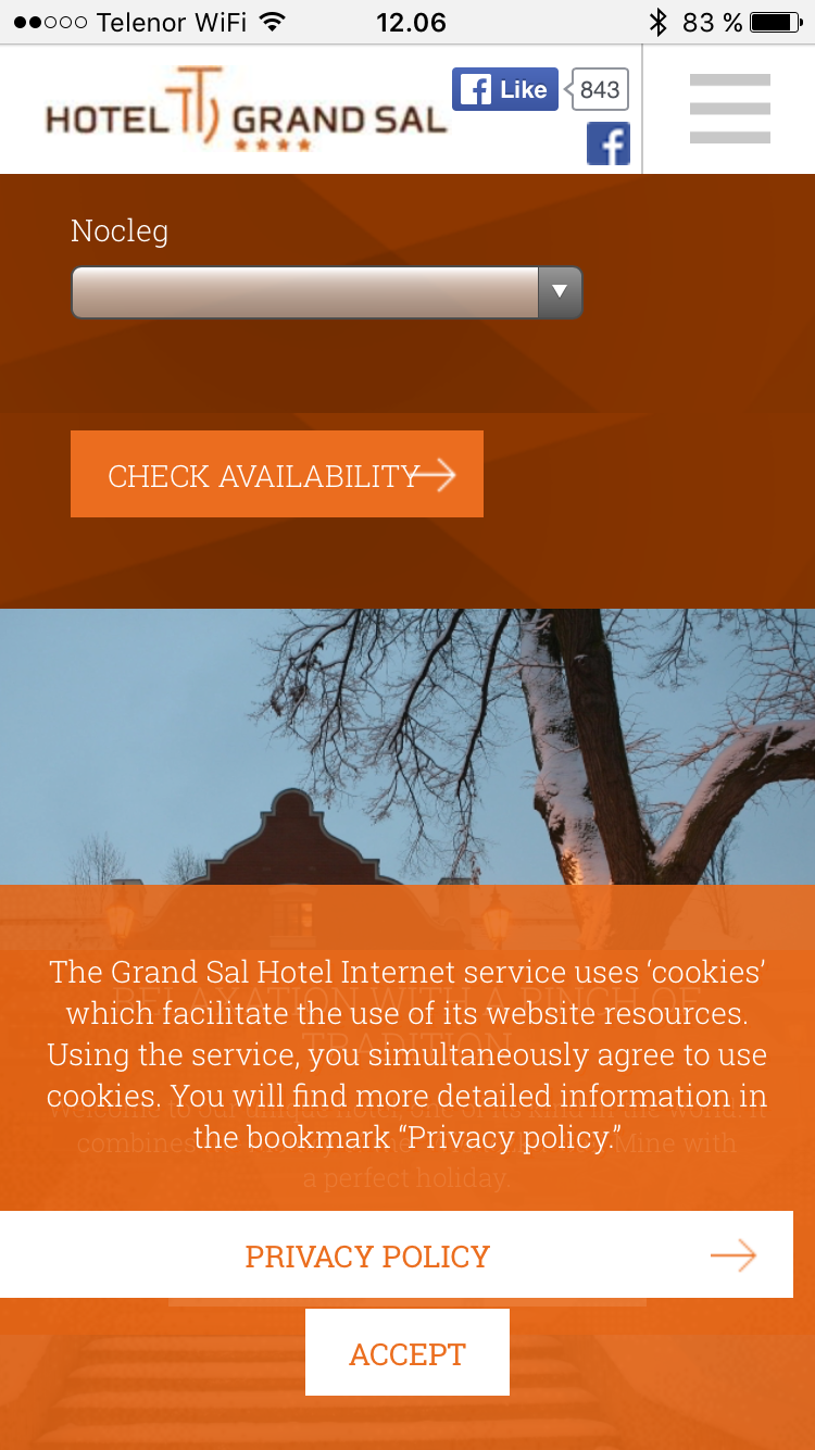 A example of bad UX with cookie warning covering half the page